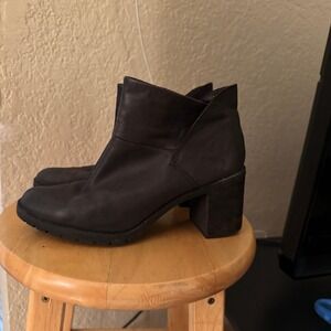Clarks Women Black Leather Ankle Boots Block‎ Heel Side Zip Size 9 M